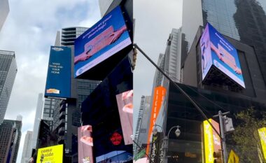 Paketos shkëlqen në Times Square – Kompania kosovare që po sjell Amerikën në Kosovë