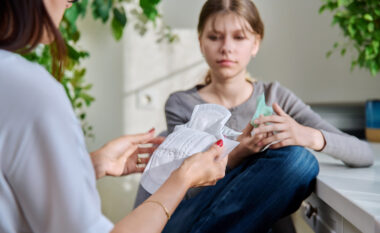 Menstruacionet e hershme ndërlidhen me rrezik më të lartë të diabetit