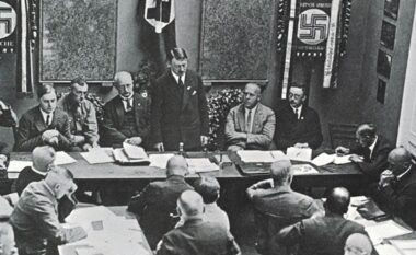 Spiuni i harruar britanik i cili u infiltrua në rrethin e ngushtë të Hitlerit