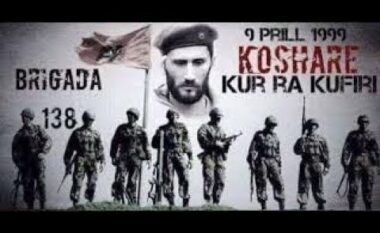Liderët politikë kujtojnë sakrificat e betejës së lavdishme të Koshares për liri