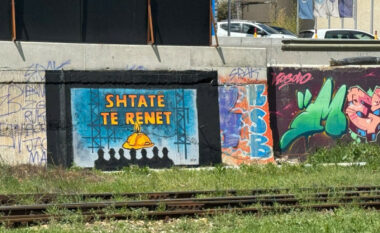 ​Përmes muralit “7 të rënët” kërkohet të jetë prioritet shëndeti dhe siguria në punë
