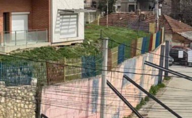 Muri i vjetër i çerdhes “Agimi” në Kaçanik rrezikon shembjen, ndërhyjnë autoritetet