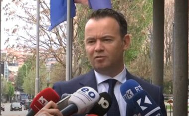 Peci: Duhet reflektim nga të gjithë për zgjidhjen e ngërçit në Kuvend