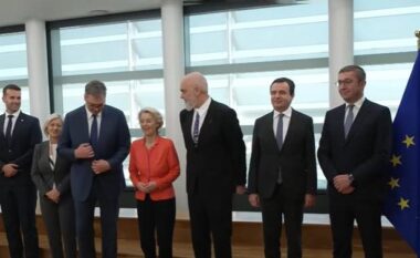 Kosova në prag të humbjes së një mundësie historike financiare për shkak të vonesave në konstituimin e Kuvendit