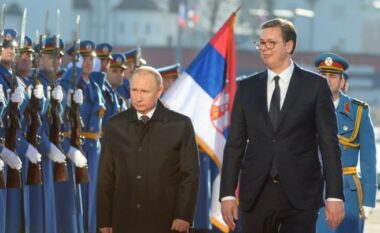 Vuçiq shkon me një njësi ushtarake në Moskë