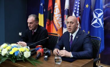 Haradinaj: Nëse Limaj i vazhdon pushtetin Kurtit, është dorë e zgjatur e Serbisë