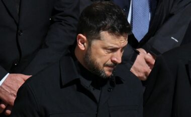 Trump u takua me Zelenskyn përpara funeralit të Papës – do të zhvillojnë bisedime të mëtejshme edhe pas shërbesës