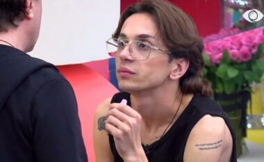 Vserlo e pranon se ka xhiruar filma për të rritur