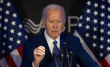 Ekipi i Bidenit kishte shqyrtuar mundësinë që ish-presidentit t’i sigurojnë një karrocë, Shtëpia e Bardhë i kishte mbuluar të gjitha