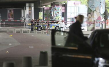Sulm me thikë në Bielefeld të Gjermanisë, lëndohen të paktën pesë persona – policia në kërkim të sulmuesit