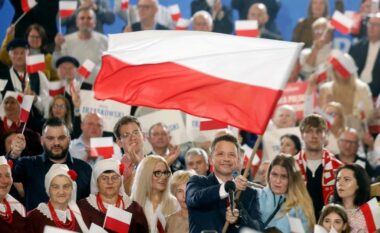Projeksionet e para, Rafał Trzaskowski fiton ngushtë në raundin e parë të zgjedhjeve presidenciale polake