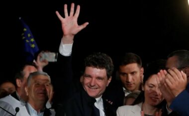 Cilat janë sfidat e mëdha që e presin presidentin e ri të Rumanisë