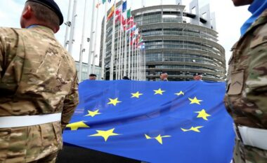 BE-ja zyrtarisht bie dakord për një fond mbrojtjeje prej 150 miliardë eurosh