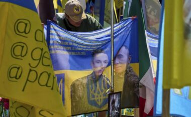 Zelensky hedh poshtë propozimin rus për armëpushim treditor, duke kërkuar armëpushim 1-mujor