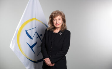 Trendafilova anulon takimin dhe konferencën për media