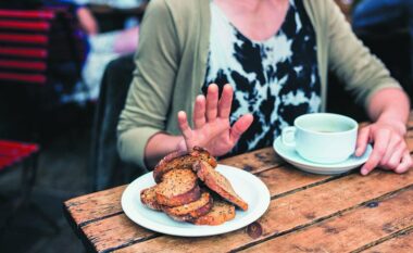 A po të dëmton gluteni pa e ditur? Këto simptoma s’janë të rastësishme…