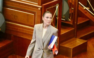 Deputetja e LDK-së kërkon zhbllokim të Kuvendit: Subjektet politike duhet të reflektojnë