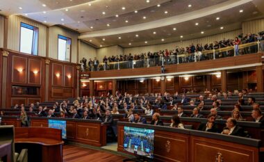 Pas dështimit të seancës konstituive, Kuvendi del me një njoftim zyrtar