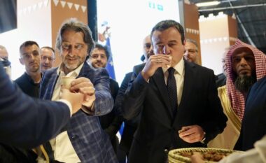 Bashkësia Islame e Kosovës “bashkon” Kurtin dhe Ramën