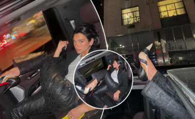 Dua Lipa merr vëmendjen rrugëve të New Yorkut ndërsa ngre lart këmbët në makinë