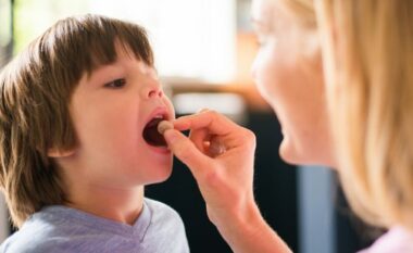 Mbani fëmijët larg vitaminave të panevojshme