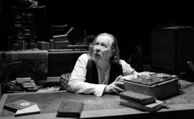 Gary Oldman dhe “Kaseta e fundit e Krepit”