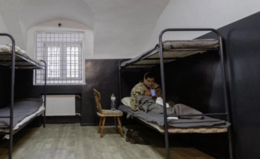 Pse u përjashtuan koreano-veriorët nga shkëmbimi i të burgosurve mes Ukrainës dhe Rusisë?