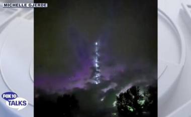 Drita misterioze mbi Arizona, UFO apo raketa? Nisin spekulimet