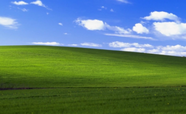 A e mbani mend sfondin e famshëm të Windows XP – shikoni si duket sot