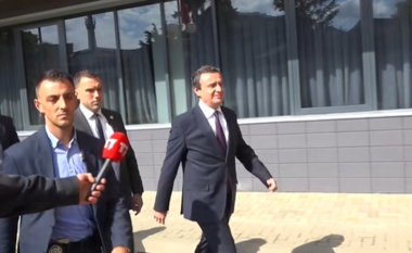 Tentativa e 15-të për konstituimin e Kuvendit, Kurti sërish kalon në heshtje para mediave