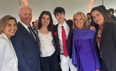 Biden shfaqet në publik për herë të parë që nga diagnostikimi me kancer