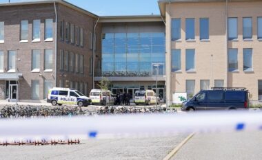 Tre nxënës të plagosur, zbulohen detaje të një sulmi ‘me një armë me teh’ në një shkollë në Finlandë