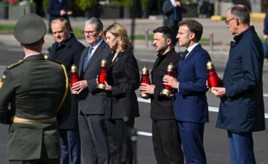 Liderët e katër vendeve më të fuqishme evropiane i dërgojnë Putinit një mesazh nga Kievi