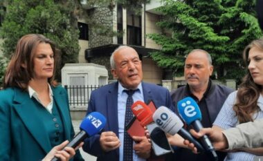 ​“Na kanë shkatërruar shtëpinë e gjithçka”, dosja për dëme të luftës dërgohet sërish në Kushtetuese