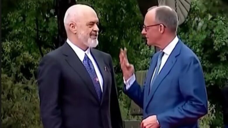 Bëhet viral momenti kur kancelari gjerman kupton se Rama ka fituar mandatin e katërt