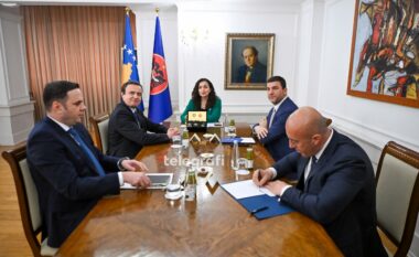 Pamje nga takimi i Osmanit me Kurtin, Krasniqin, Abdixhikun dhe Haradinajn