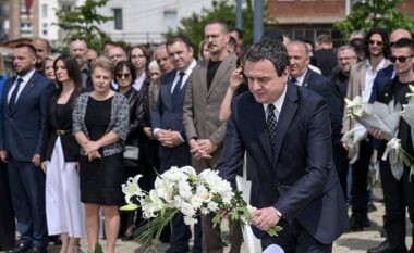 Kurti përkujton Ilir Konushevcin dhe Dr. Hazir Malajn: “Pa ta nuk do ta kishim luftën çlirimtare”