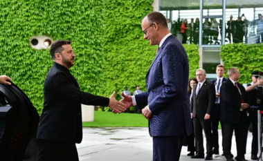 Rusisë nuk i pëlqejnë veprimet e Gjermanisë, Lavrov: Ajo tashmë është pjesëmarrëse në luftën ukrainaso-ruse