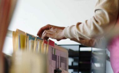 Rreth dy mijë padi kundër Kuvendit të Kosovës, shkak Ligji për Pagat në sektorin publik