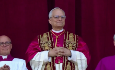 Papa i ri luan rregullisht këtë video-lojë