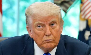 Izraeli thotë se 24 pengje janë gjallë në Gaza, pasi komentet e Donald Trump alarmuan familjet e tyre