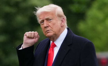 Trump shpall armëpushim ‘të plotë’ midis Izraelit dhe Iranit