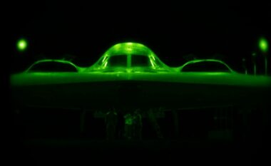 Amerikanët publikojnë pamjet e bombarduesve B-2 para sulmit ndaj Iranit