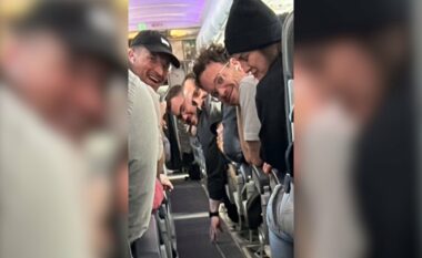 Përdori tualetin e aeroplanit, tiktokerja kupton pse të gjithë mësuan çfarë kishte marrë me vete