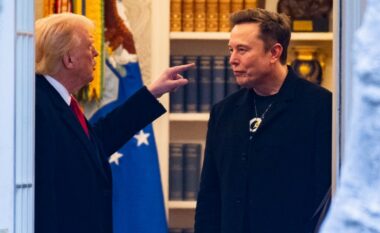 Musk thotë se Trump do t’i humbte zgjedhjet pa të, e presidenti amerikan e quan të çmendur dhe e kërcënon me ndërprerjen e subvencioneve për kompanitë e tij