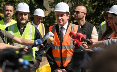 Kurti: Kam ofruar dy kompromise për zhbllokimin e Kuvendit – opozita po reziston pa arsye