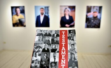 Ekspozita që rrëzoi klishetë – si ndryshoi perceptimi përmes “Testament”