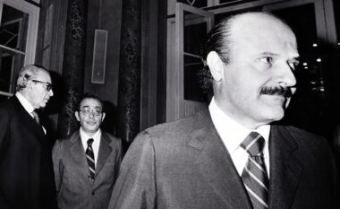 Mafia, masoneria dhe Vatikani: Vrasja misterioze e Roberto Calvit