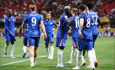 Spastrim lojtarësh te Chelsea, shtatë prej tyre do të largohen në verë