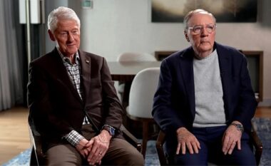 Clinton për presidencën dhe për romanin e tij të ri